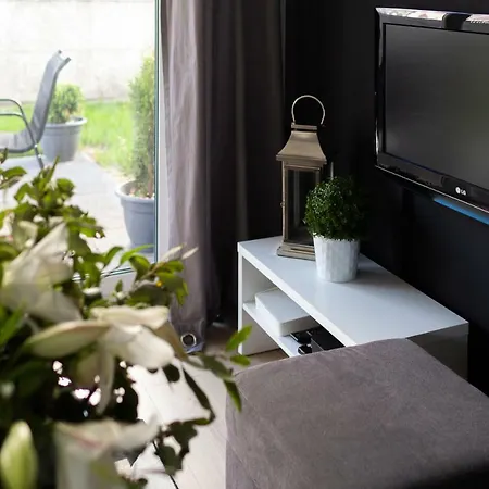 Apartament Sarad 公寓 科沃布热格